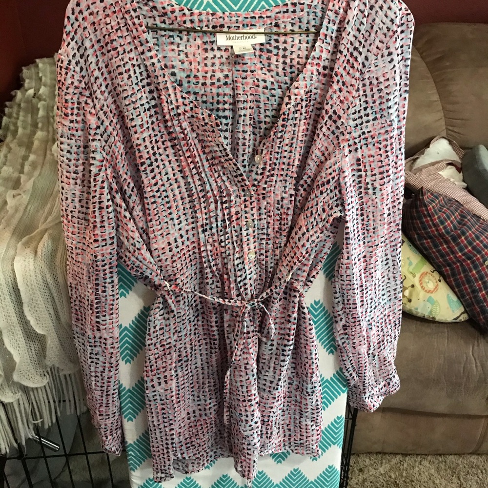 Maternity multi colored blouse